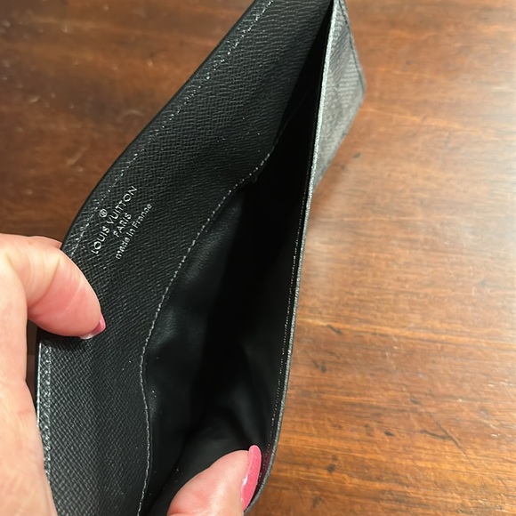 EUC Louis Vuitton Damier Graphite Long Card Holder - Picture 5 of 6